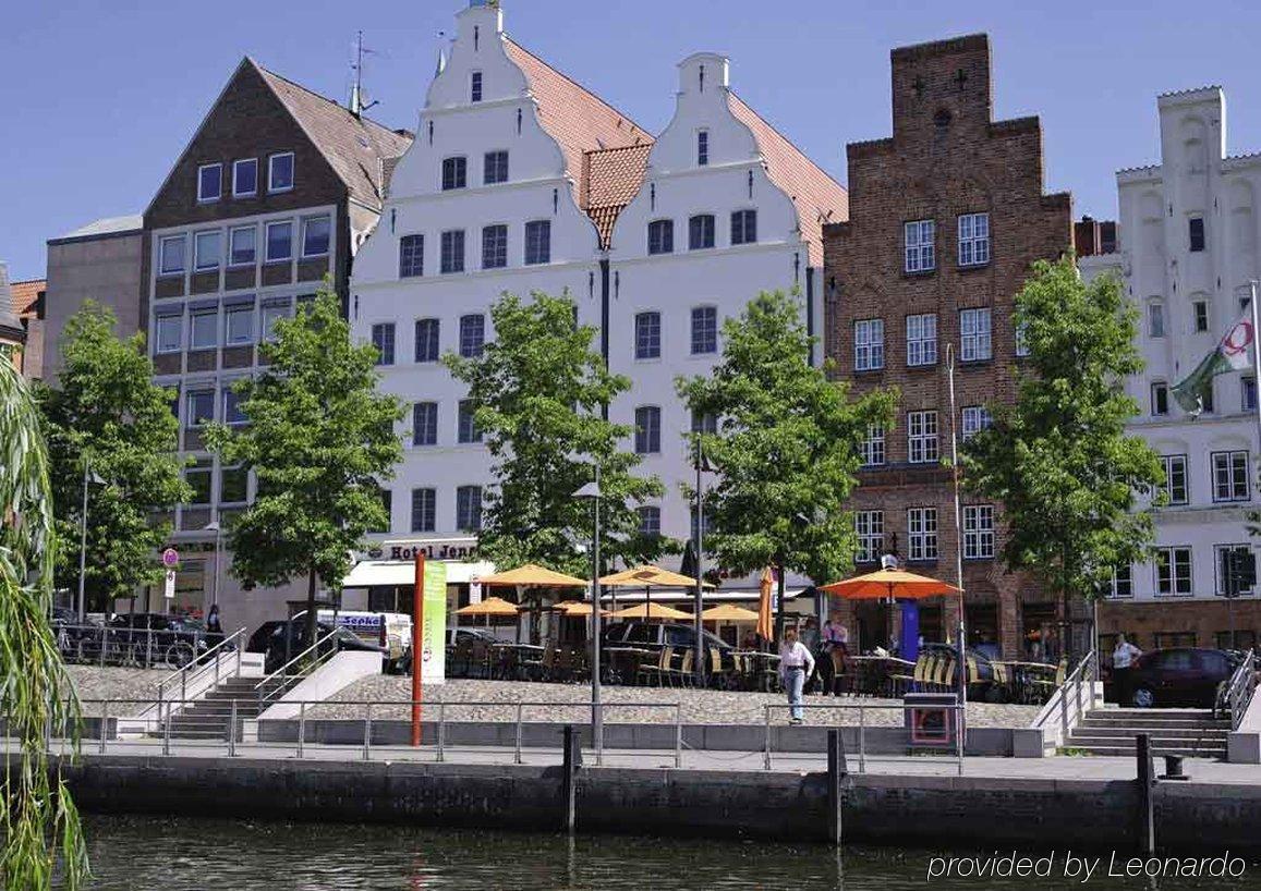 Jensen Hotel 3*